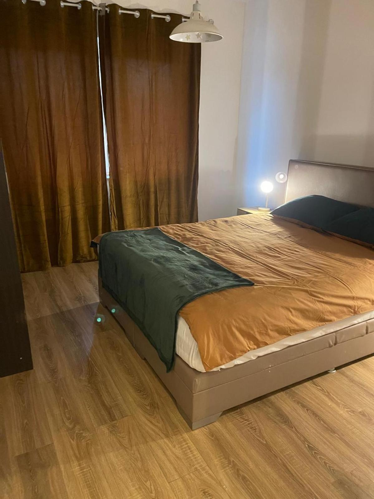 Apartchazal Bryssel Exteriör bild